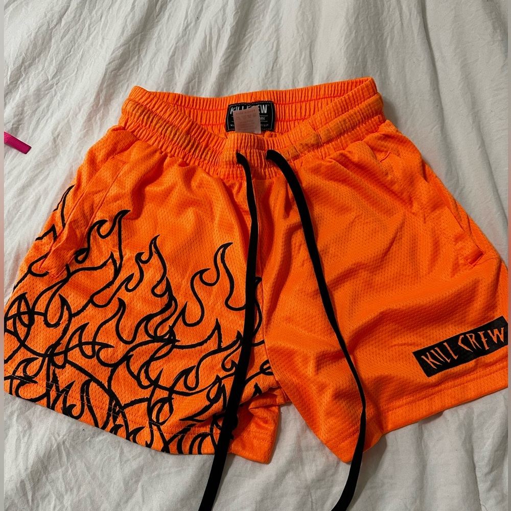 Kill crew shorts - black and orange flame - size medium